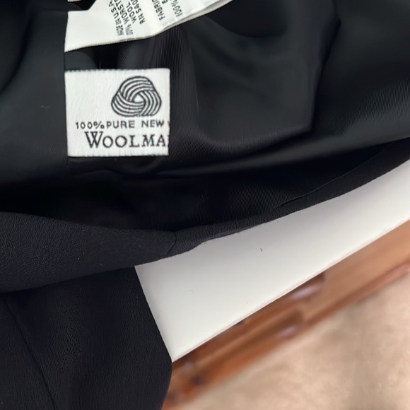 Jones New York NWOT Women’s Black Elegant Long Sleeve Wool Blazer Size 8. - Picture 9 of 16